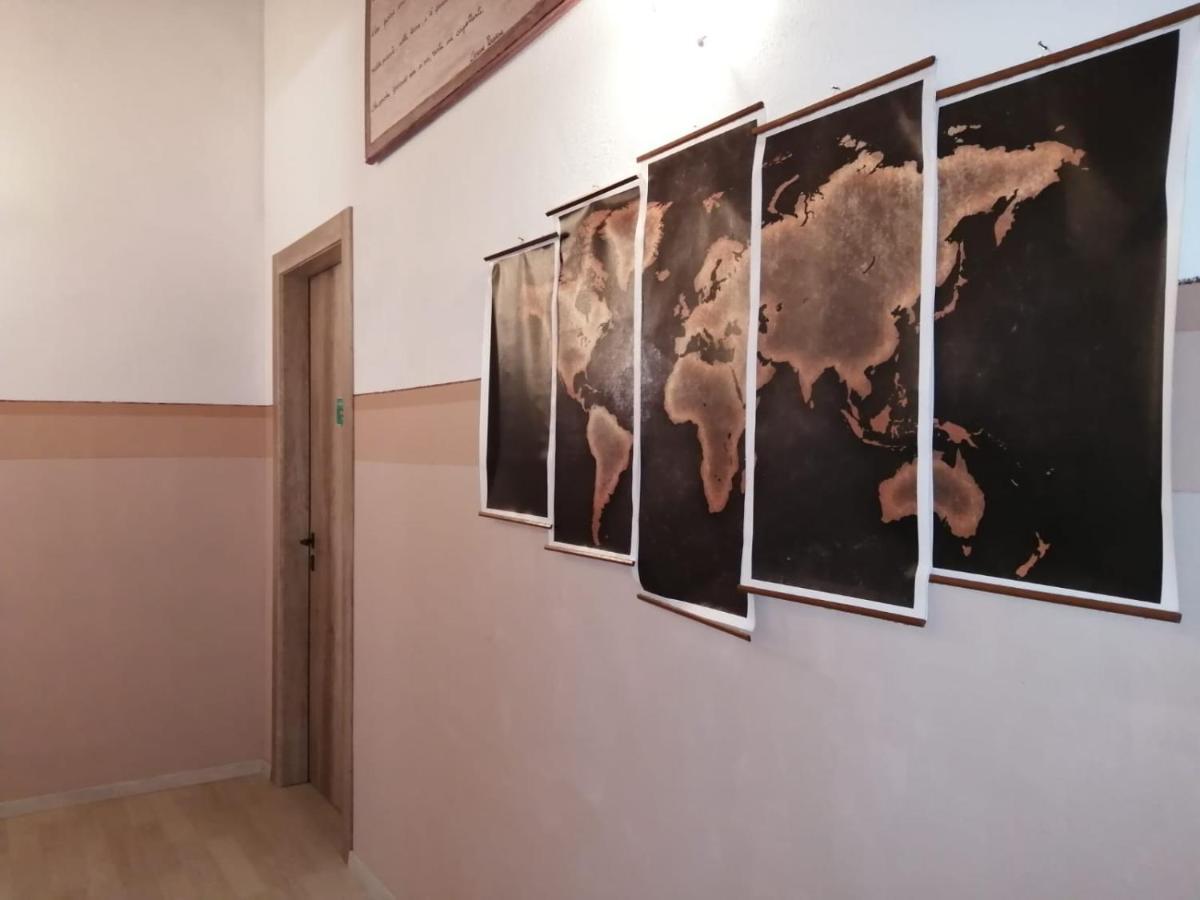 Vite Dipinte 1 Bilocale In Langa Lägenhet Novello Exteriör bild